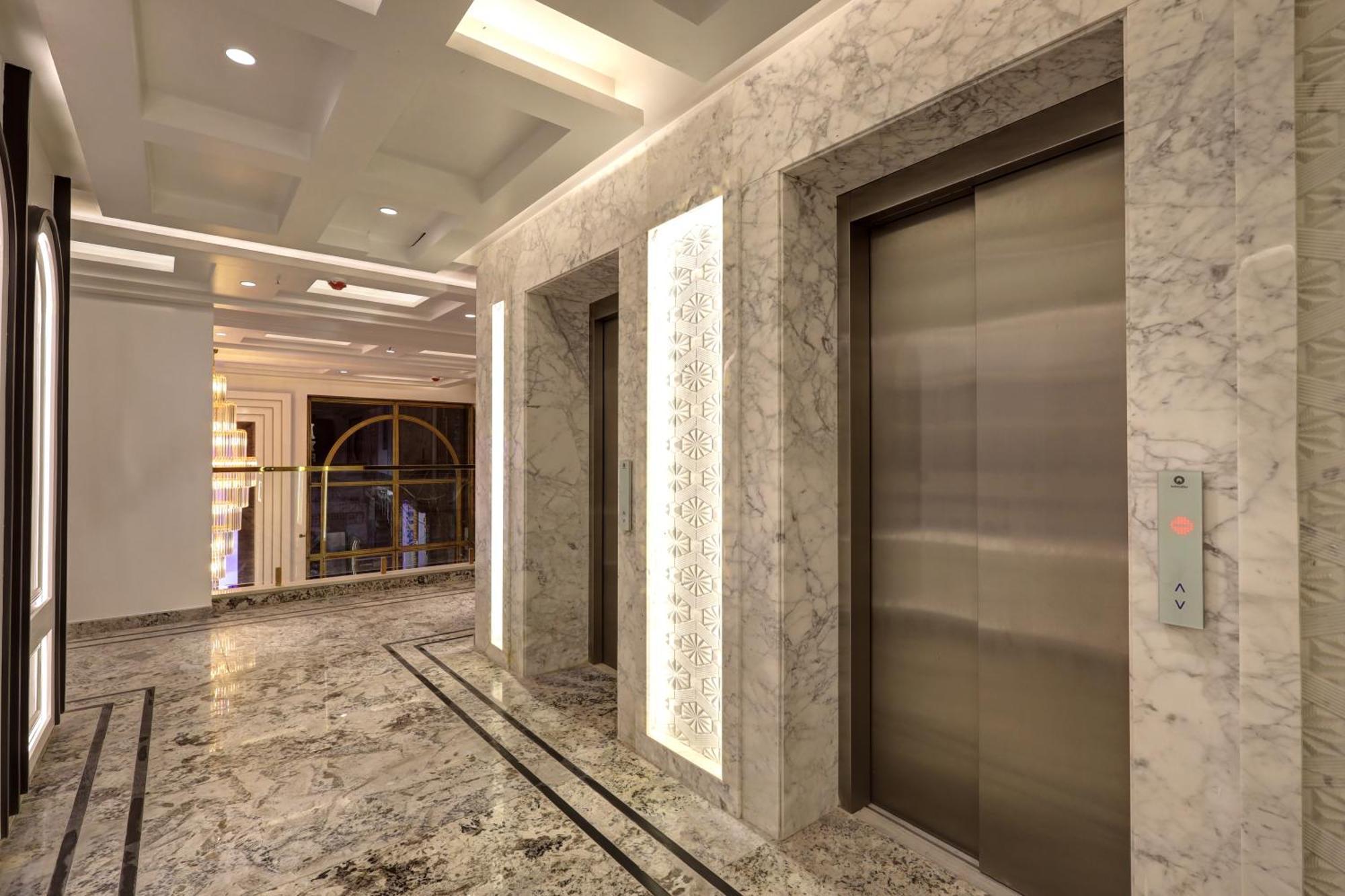 Hotel Namaste Hindustan Just A Minute Away From New Delhi Railway Station And Connaught Place 외부 사진